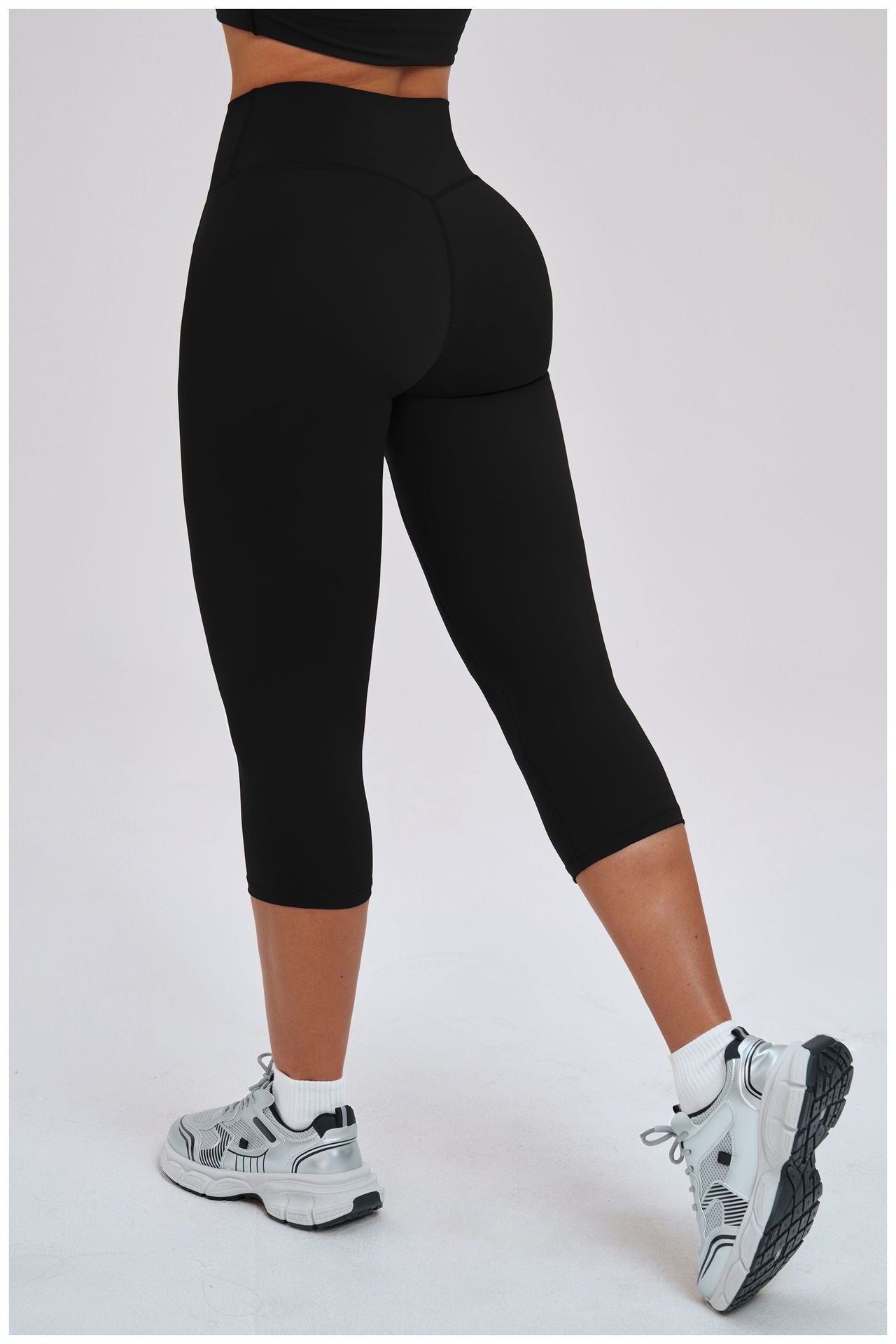 Anais Capri Leggings